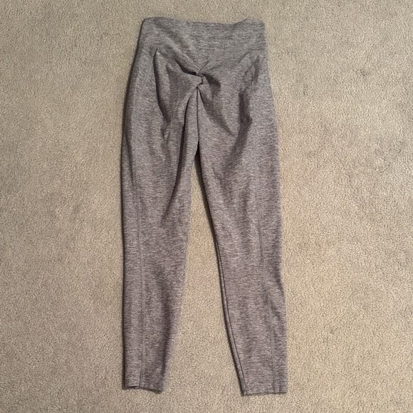 Bombshell Sportswear Heather Gray Leggings EUC Made in the USA - Picture 5 of 6